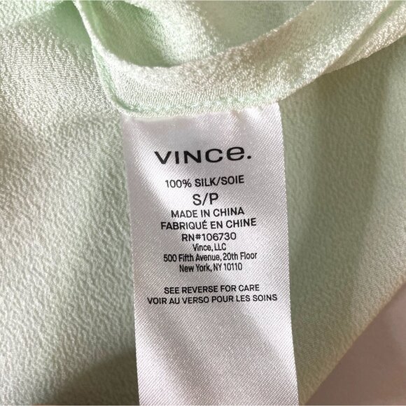 Vince Shirred Silk Blouse Womens Size Small Draped Front Light Green Long Sleeve - Picture 6 of 12